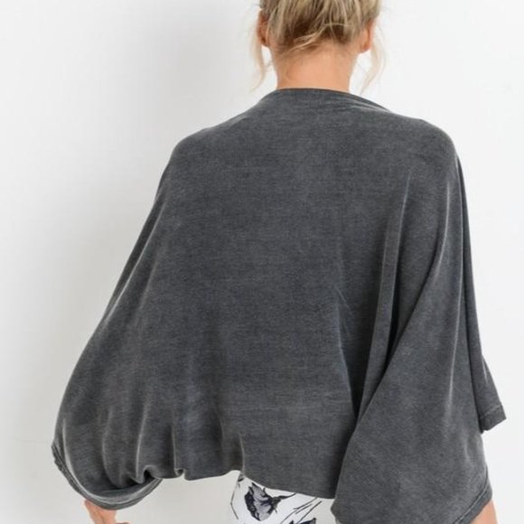 (NWT) Mineral Wash Cape - Picture 6 of 7